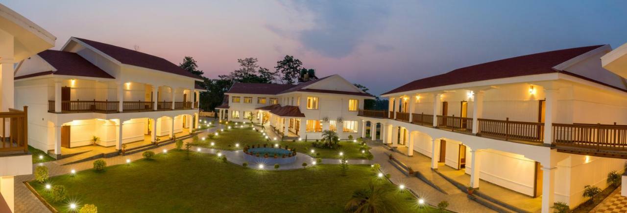 צ'יטוואן Hotel Earth Light Sauraha מראה חיצוני תמונה